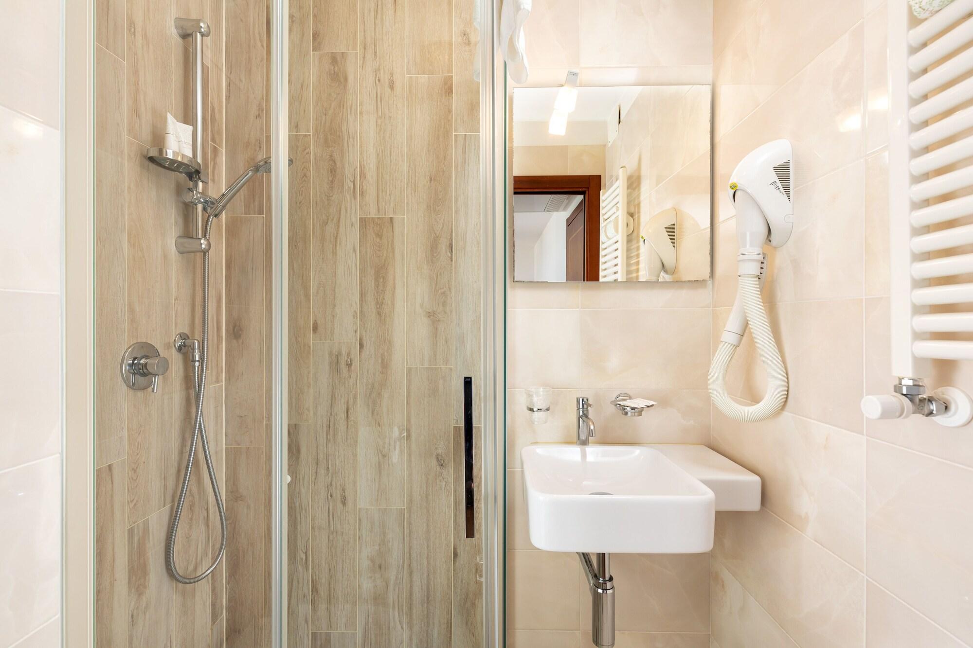 Giardinetto Venezia Hotel 3*