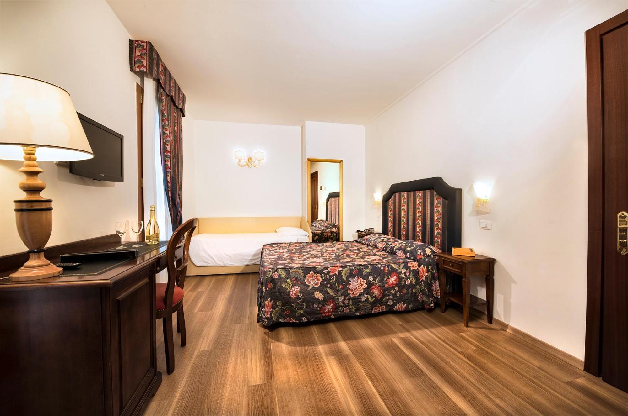 Giardinetto Venezia 3*